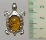 Brooch natural amber turtle