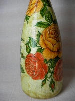 Bottle decoupage Roses