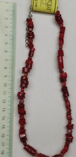 Necklace natural coral