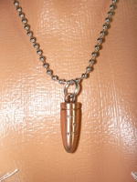 Pendant skull