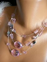 Necklace tear of the East