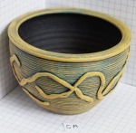 Ceramic pot