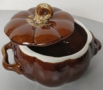 Ceramic pot in the shape of a pumpkin