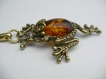 Keyring with amber frog