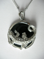Necklace pendant