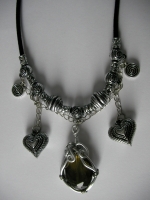 Necklace pendant hearts