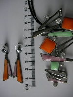 Set necklace with earrings