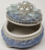 Jewelry box, round porcelain little box