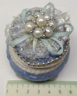 Jewelry box, round porcelain little box