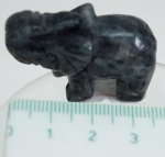 A little elephant black onyx