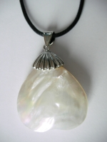 Processed pearl pendant