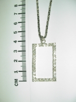 Pendant skull