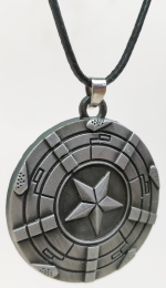 Medallion pendant metal star