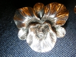 Earrings flower screw