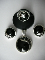 Earrings silver onyx
