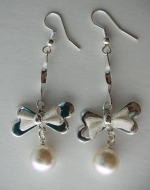 Earrings Pearls