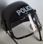 POLICE HELMET WITH PROTECTOR