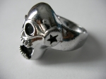 Ring skull