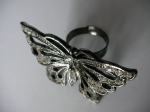 Butterfly ring