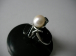 Ring silver onyx pearl