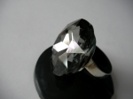 Ring crystal