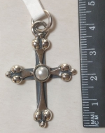 Silver cross pearl