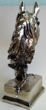 Statuette horse head