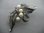 Brooch