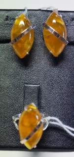 Unique handmade earrings amber silver and gold