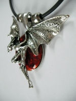 Pendant devil