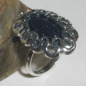 Silver ring flower with lace aventurine